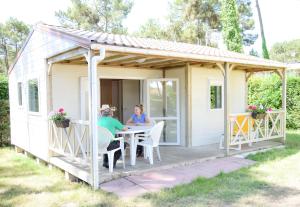 Campings Camping maeva Club Les Preveils : photos des chambres