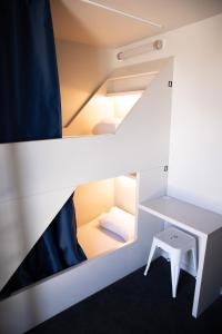 Hotels The People - Tours : Chambre avec Lits Superposés