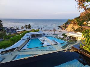 Condo Residence Hua Hin 1BR Beachfront