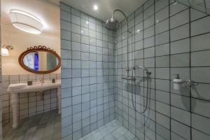 Maisons d'hotes Hotel de Colbert : Suite Familiale