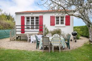 Maisons de vacances Une vraie maison de vacances a 2 pas de la plage de Portmain : photos des chambres