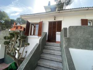 Chalet cerca a la playa con jardín y barbacoa