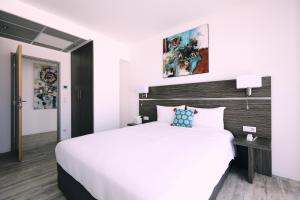 Hotels Appart' Hotel La Girafe Marseille Est - Porte d'Aubagne : Suite