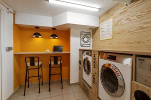 Hotels Premiere Classe Lille Sud Henin Beaumont : photos des chambres