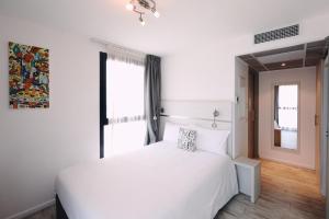 Hotels Appart' Hotel La Girafe Marseille Est - Porte d'Aubagne : photos des chambres