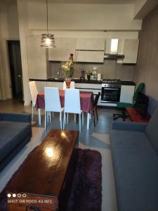 Ricky-Lerua Holiday Residence