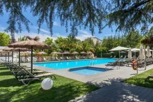 巴瑟罗卡塞雷斯五世世纪酒店 - 卡萨尔德卡塞雷斯