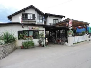Bed and Breakfast Victoria - 乔希普多尔