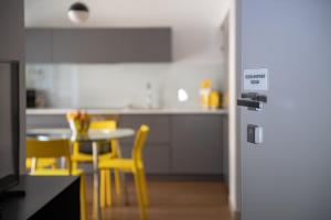 Apartment with Balcony room in Madeleine apartments in Brera