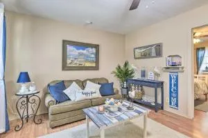 Fire Pit and Grill Fishing Cottage in Aransas Pass! - Ingleside