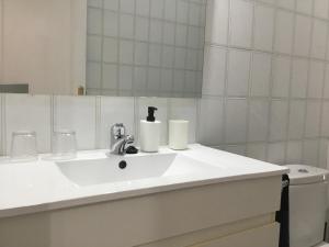 Apartamento Los Cristianos Tres minutos Playa las vistas