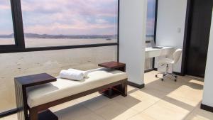 Suite 1403 Bellini 1, Puerto Santa Ana, Guayaquil