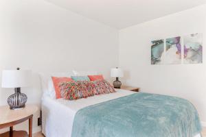 Kona Islander Inn # 219