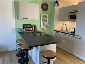 Appartement T3 vue mer Sauzon balcon et parking privé