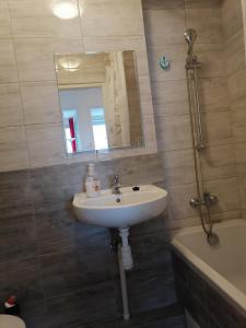 SOPOTKOWO - apartament 3-pokojowy z balkonem
