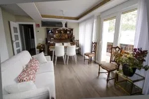 Pensión Ibai Ega - Larrión