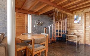 South Beach House - 11 Gold Coast Drive