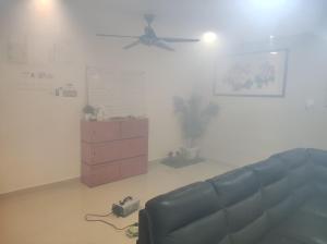 EJ Guesthouse