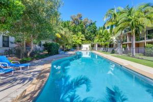 Baden 74 Rainbow Shores