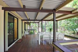 6 Orania Court Rainbow Shores