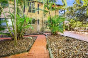 Amaroo Rainbow Shores
