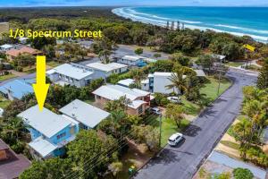 COOLAMAINE 1 Rainbow Beach