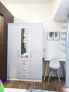 Fully Furnished 1 Bedroom at SMDC Air Residence with Balcony City View