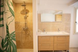 Maisons de vacances Entre ble et lavande : photos des chambres