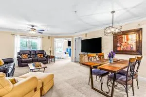 Crow Creek Perch - Sunset Beach