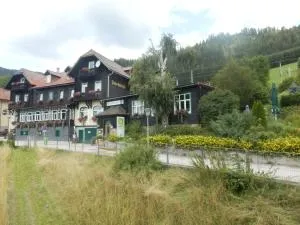 B&B Hotel das onkel fritz - Spital am Semmering