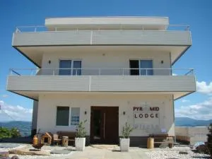 HOTEL Pyramid Lodge - Grad