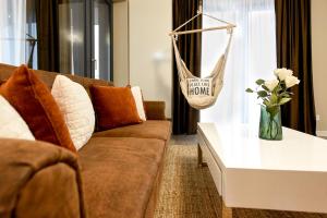 Infinite Horizons - Modern Living in North Business District