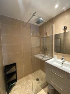 Agréable studio proche StTropez Piscine et Tennis