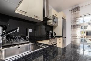 Akisol Albufeira Water