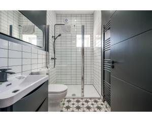 Central Belfast Apartments: University Street