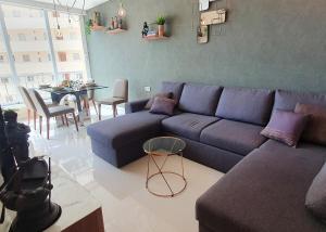 Neptuno 403. Wonderful One-Bedrooms Apartment with Sea Views