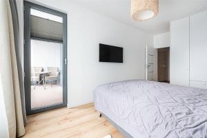 MW APARTAMENTY PLAC UNII