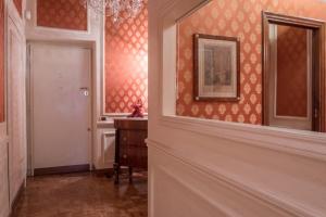 The Tailors Suite