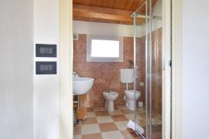 Calaone Wondeful Duplex Apartment con parcheggio x4