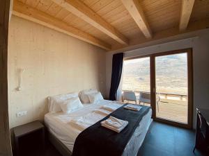 Double or Twin Room with Terrace