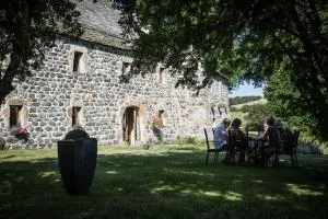 SUCHASSON EXCEPTIONNEL GITE DE 400 M2 - Sainte-Eulalie