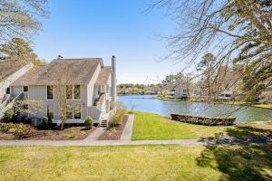 Sea Colony --- 3003C West Lake Ct