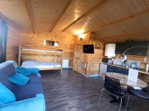 Maisons de vacances Gites entre mer et campagne, 3km de Berck les chalets du Fliers : photos des chambres