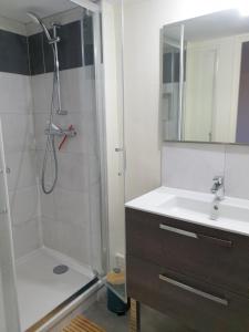 Appartements LE MATIN CALME - Charme ancien - Vue canal : photos des chambres
