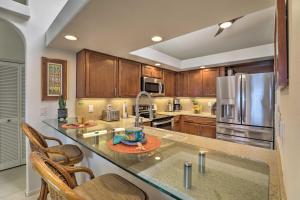 Ocean-View Oasis w 2 Lanais: Right in Kona!