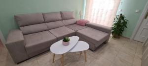 Adrian y Vanessa 2 VFTJA00556