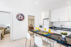 76 Los Cristianos first sea line, Wi Fi