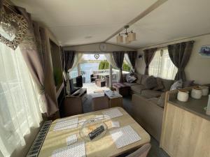 Lakeside Retreat 4 with hot tub, private fishing peg situated at Tattershall Lakes Country Park