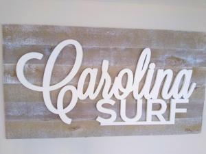 Carolina Beach Dreamin - light filled south side END unit, Ocean views from most rooms! Private beach access! condo