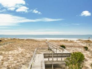 Sea Haven - OCEANFRONT! Amazing master suite with a private oceanfront deck! Recently renovated and perfect for the entire family home